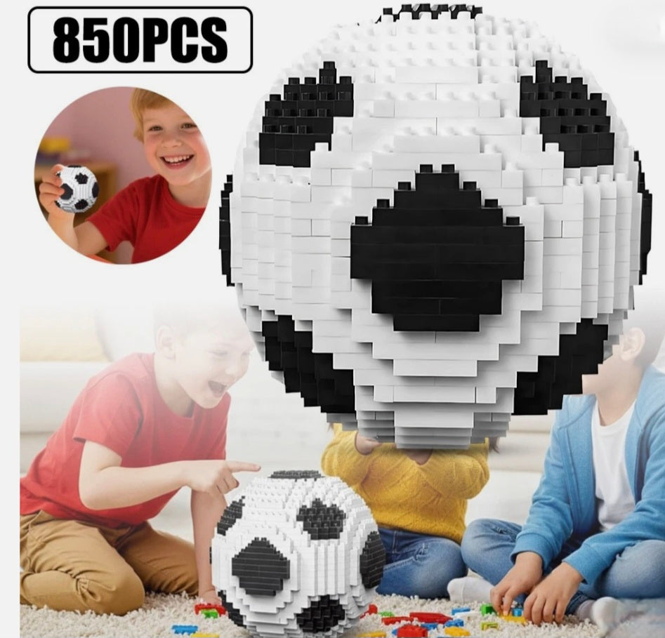 Football Building Set 850 Pieces