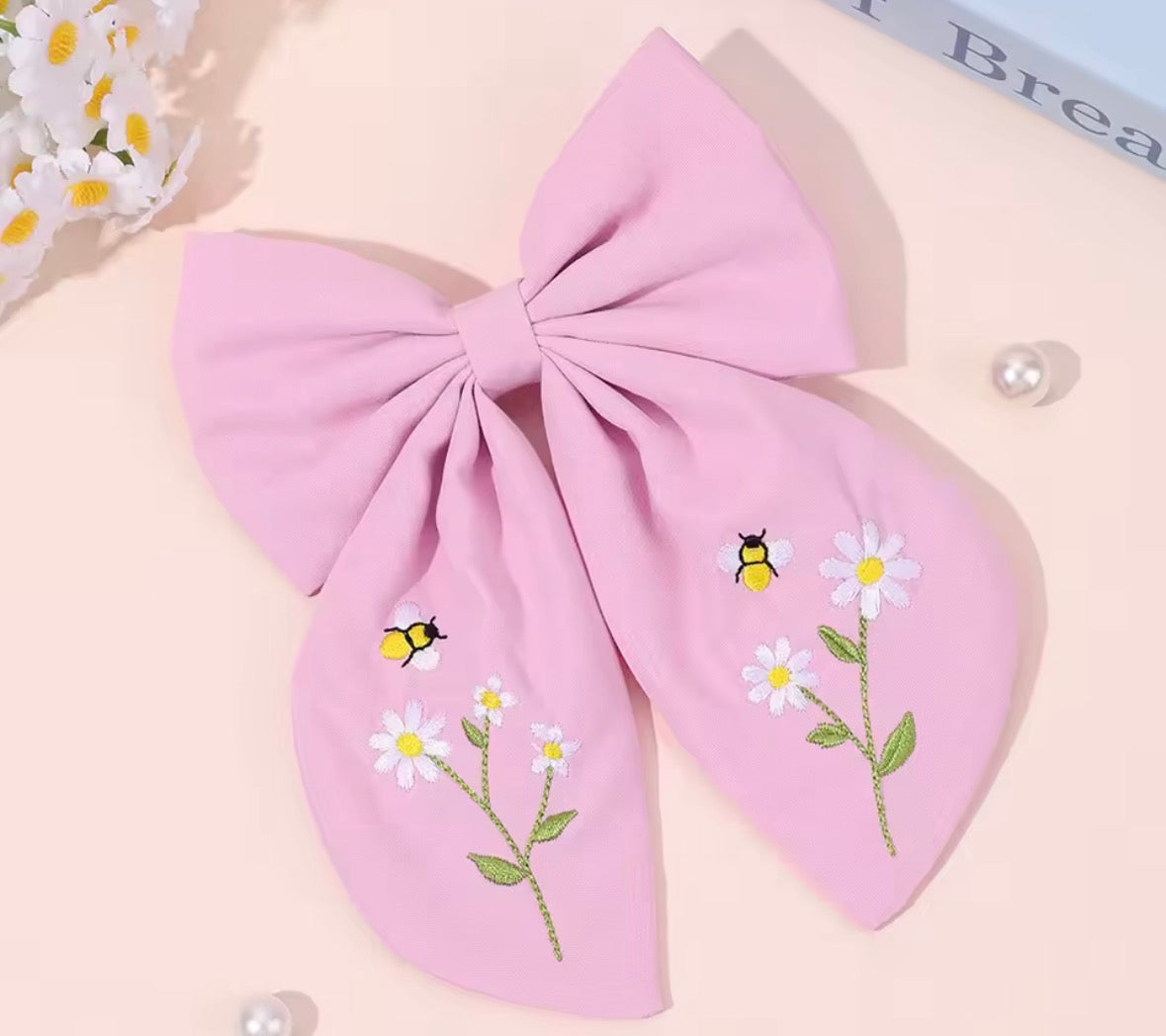 Bow Clip