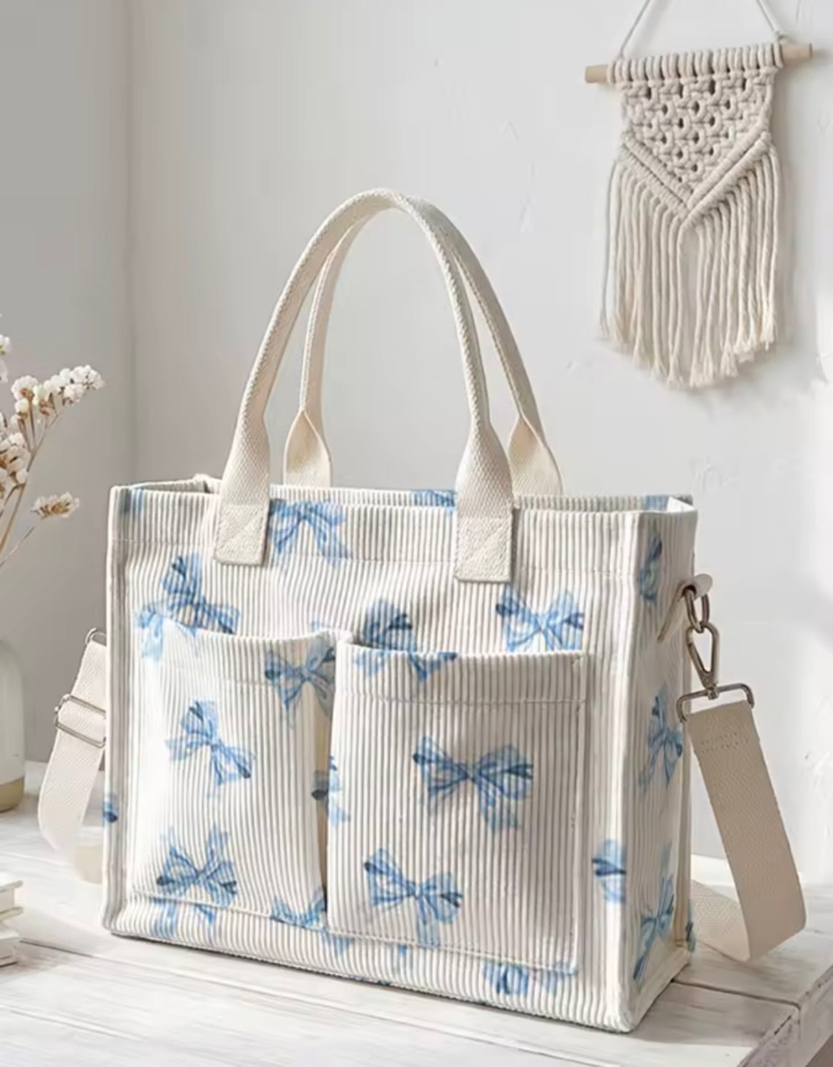 Handbag