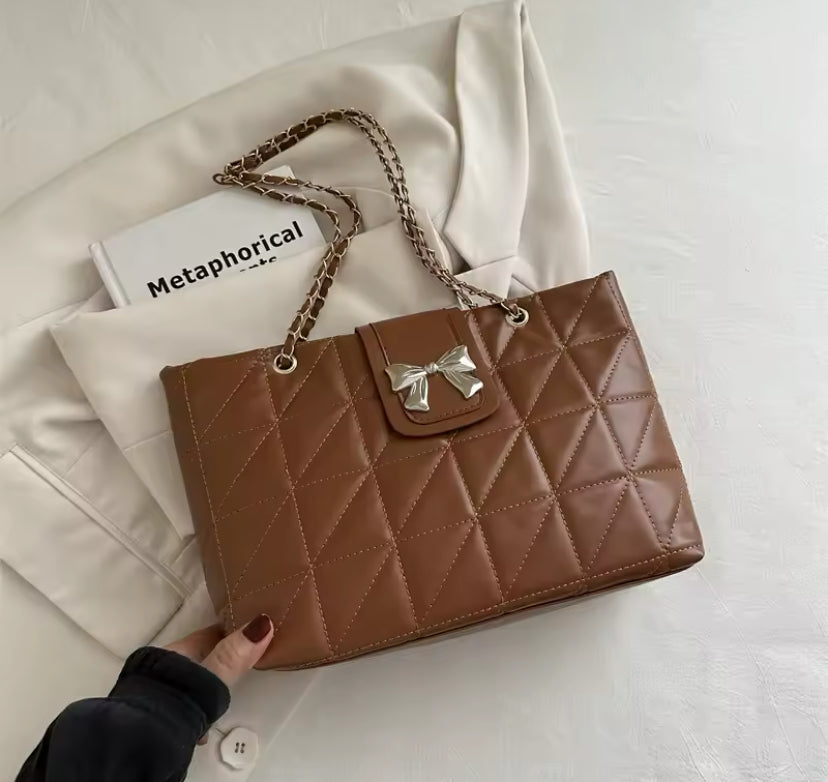 Handbag With Bow Detail