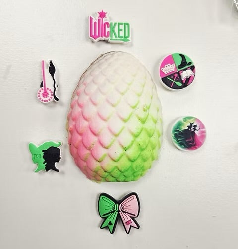 Surprise Bath Bomb Egg