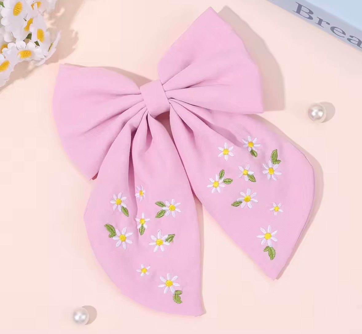 Bow Clip