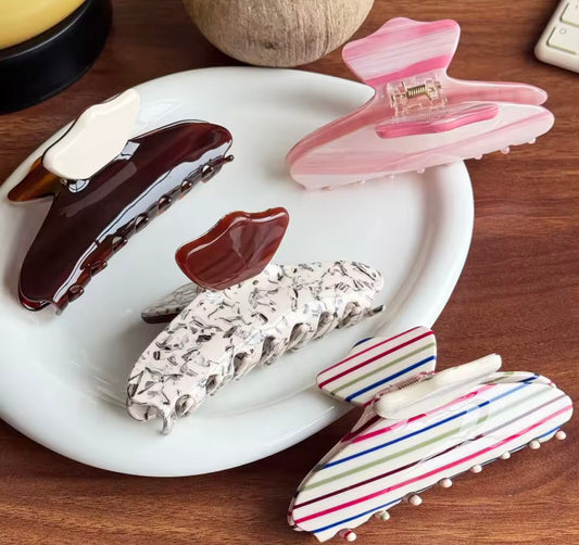 Hair Clip x1