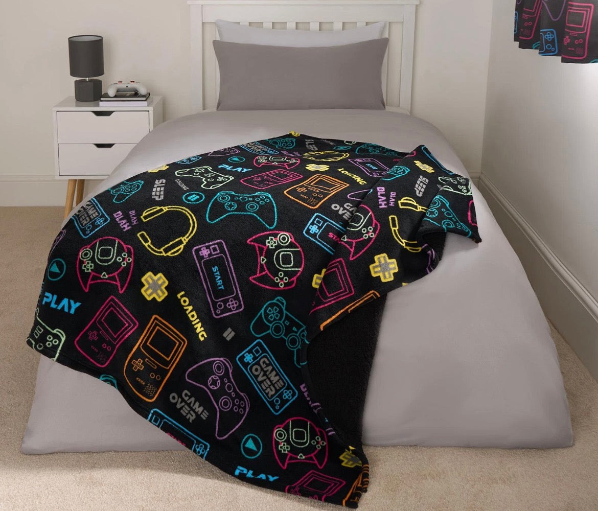 Gaming Throw