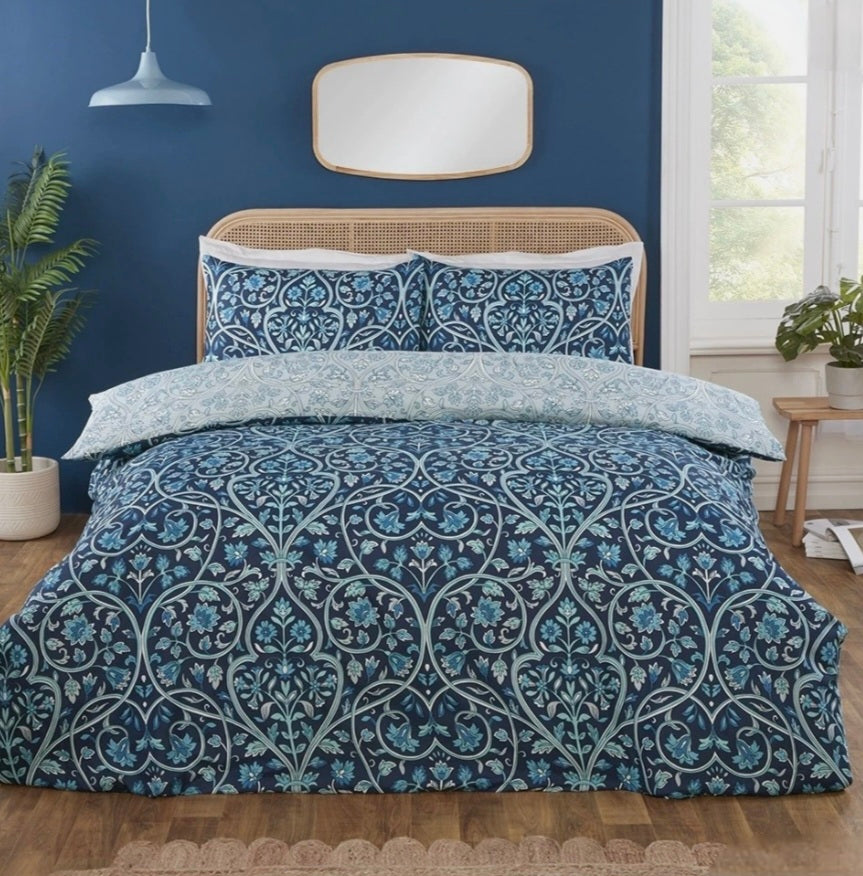 Hyacinth Lily Double Bed Set