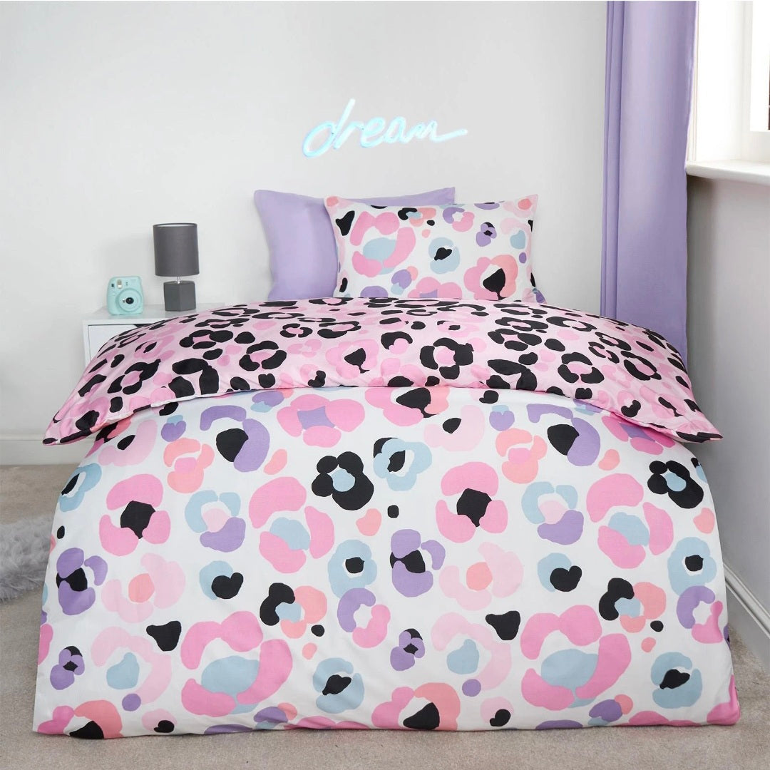Leopard Reversible Bedding