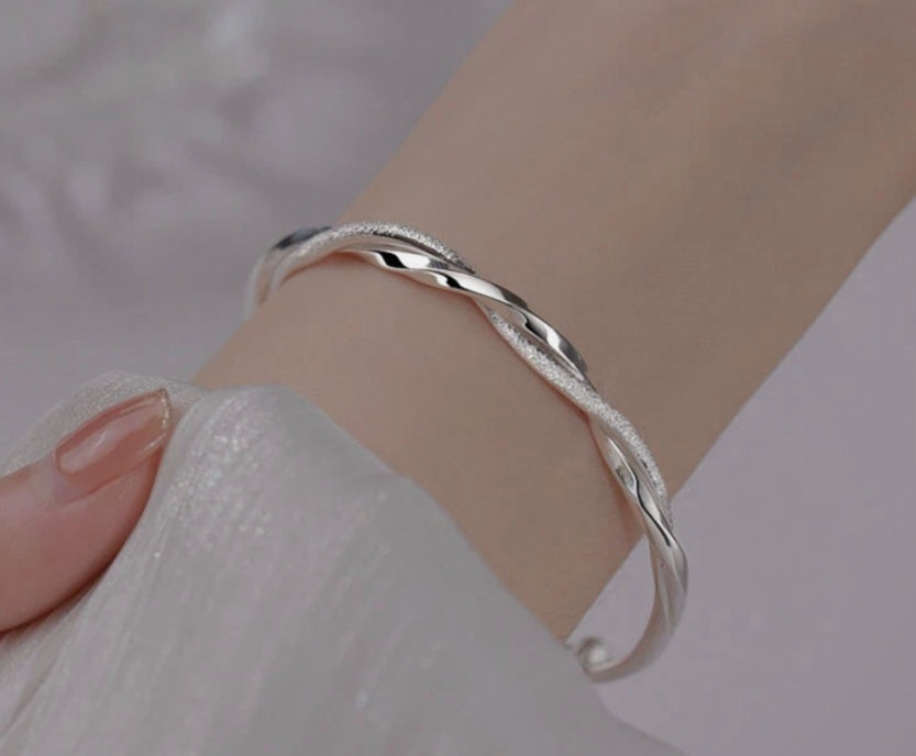 Womens 925 Sterling Silver Bracelet