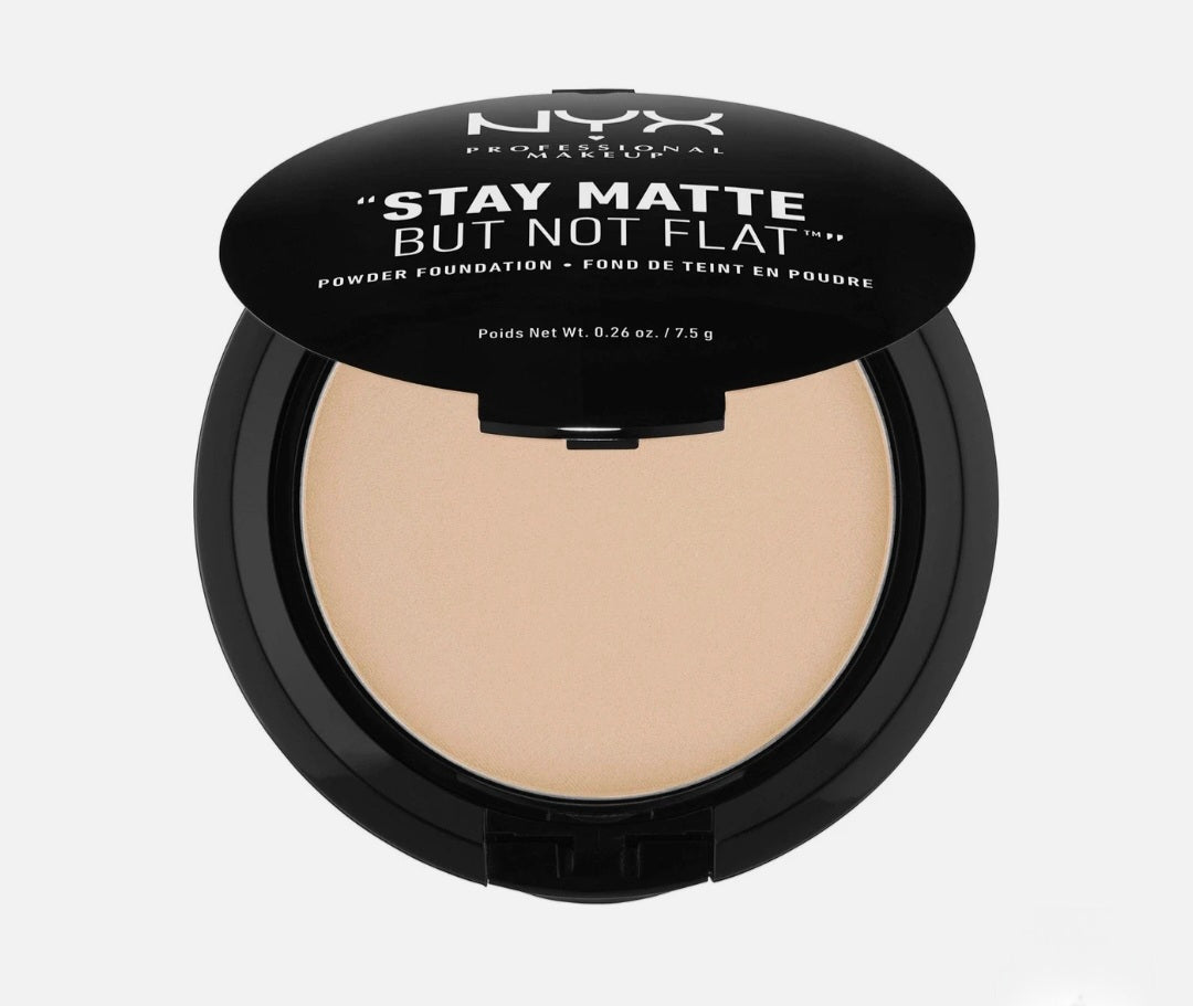 NYX Matte Powder Foundation Natural